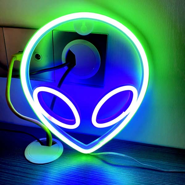 LED Alien Night Light – Fun & Retro Wall Art for Dorms, Parties, and ...